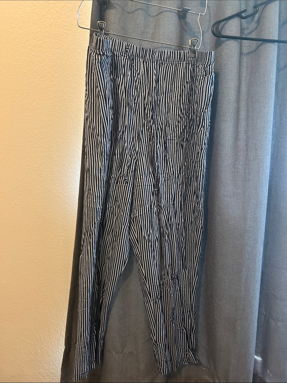 Basic Editions Black and White Striped Wide-Leg Pants